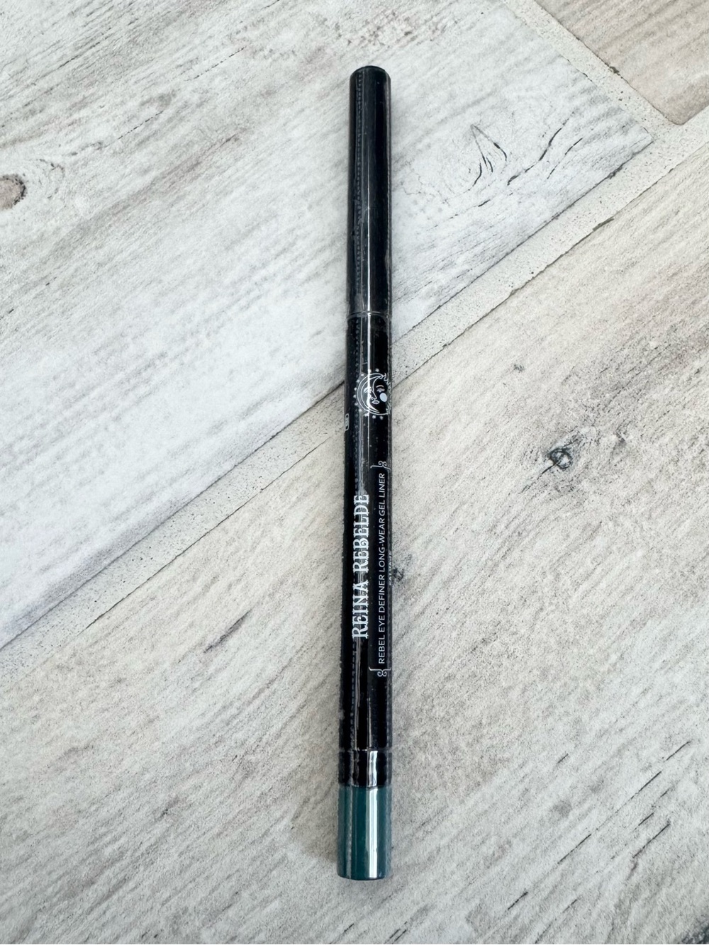 Reina Rebelde Rebel Salvaje Teal Eye Definer Long Wear Gel Liner